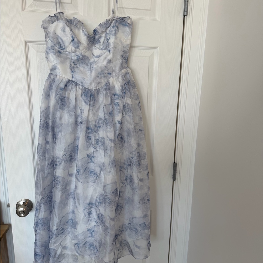 Lulu's Dreamy White and Blue Midi Dress - Picture 4 of 8